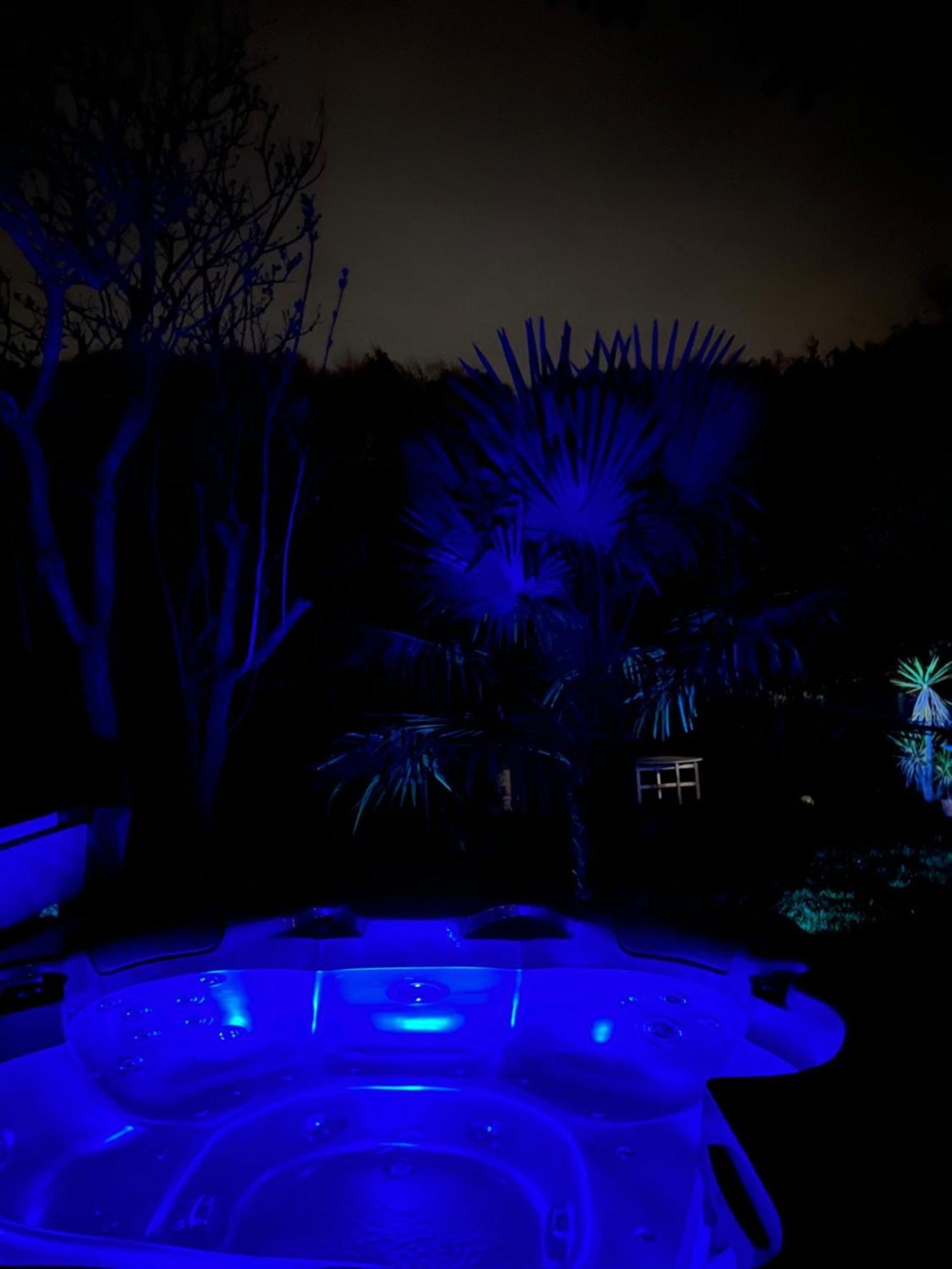Privates Ferienhaus Mit Pool & Whirlpool Zentral In באד דירקהיים מראה חיצוני תמונה
