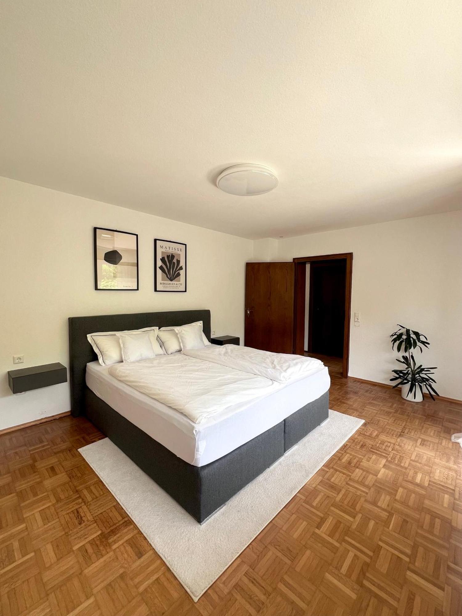 Privates Ferienhaus Mit Pool & Whirlpool Zentral In באד דירקהיים מראה חיצוני תמונה