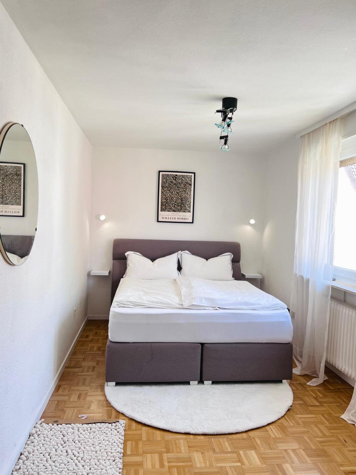 Privates Ferienhaus Mit Pool & Whirlpool Zentral In באד דירקהיים מראה חיצוני תמונה